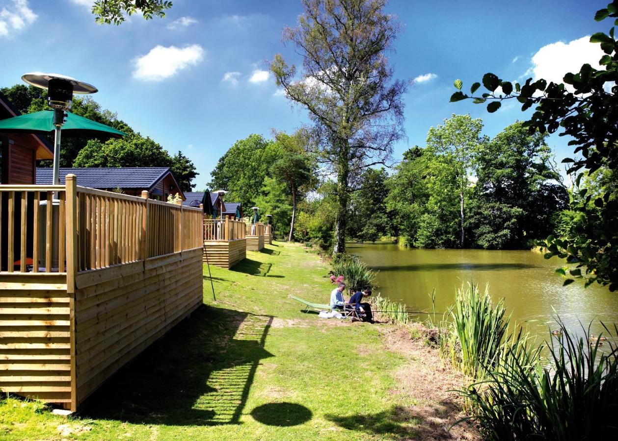 Upton Lakes Lodges Cullompton Kültér fotó